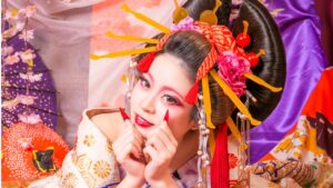 京都新鲜玩法推荐！地道的花魁装扮拍摄，连男孩子也可以一圆女装梦？